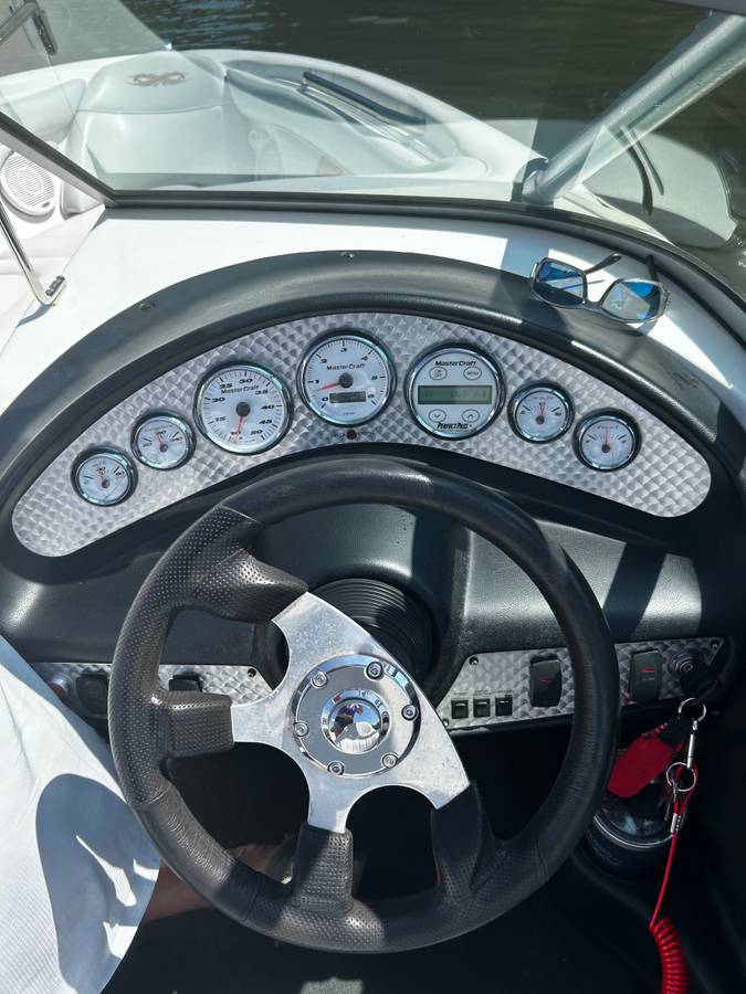 MasterCraft, εισαγωγή ΗΠΑ — φωτο 8 z 12