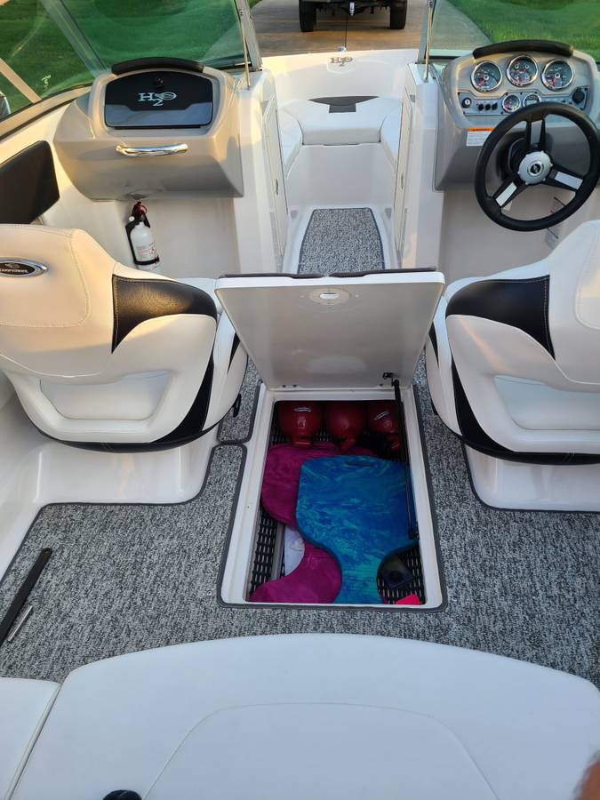 2016 Chaparral, εισαγωγή ΗΠΑ — φωτο 12 z 12