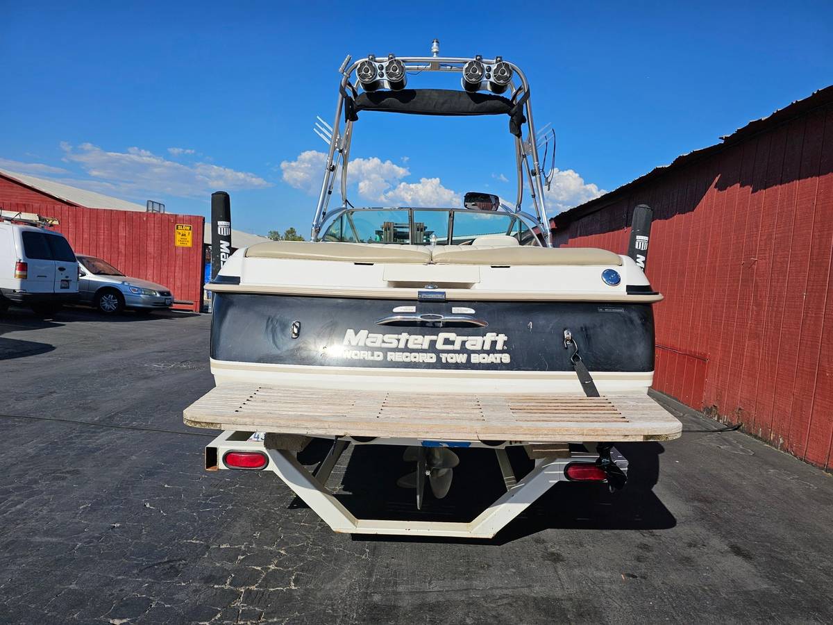 2000 MasterCraft, εισαγωγή ΗΠΑ — φωτο 2 z 6