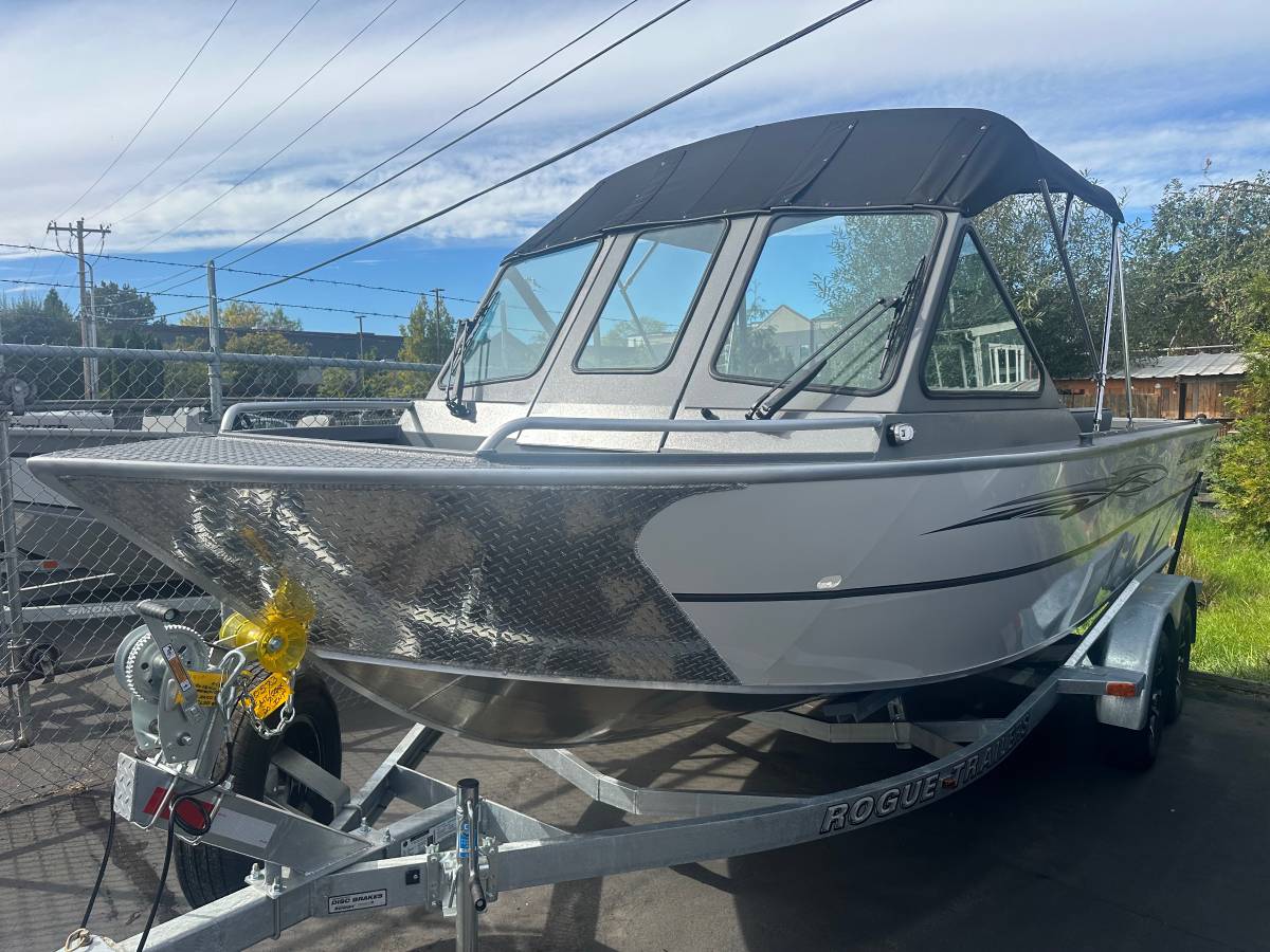 2026 Crestliner, εισαγωγή ΗΠΑ — φωτο 1