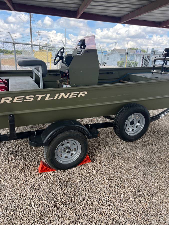 2022 Crestliner, εισαγωγή ΗΠΑ — φωτο 2 z 12