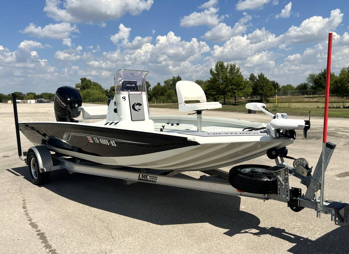 2022 Crestliner, εισαγωγή ΗΠΑ — φωτο 3 z 12