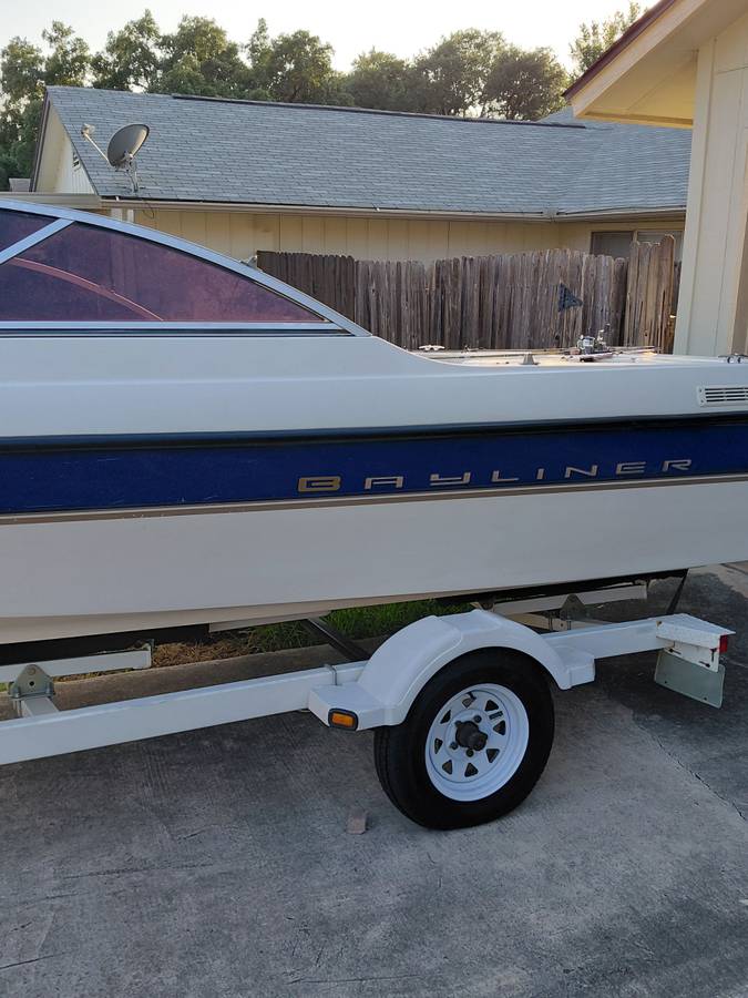 Bayliner, εισαγωγή ΗΠΑ — φωτο 1