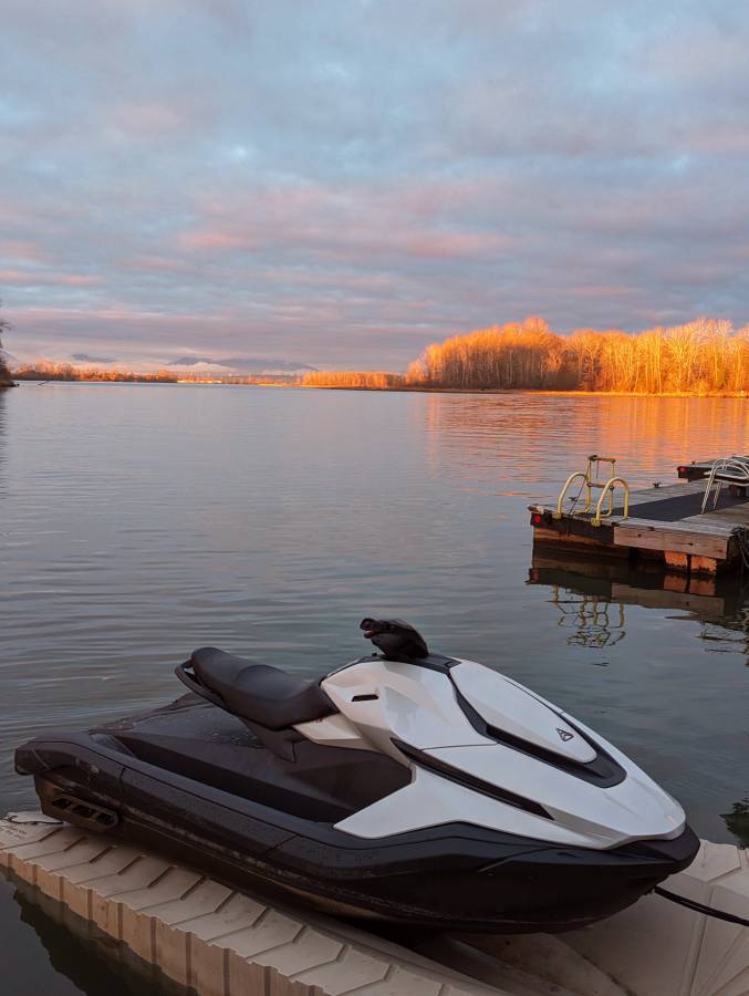 Taiga Orca Electric PWC 2023 - 4hrs on it, εισαγωγή ΗΠΑ — φωτο 1