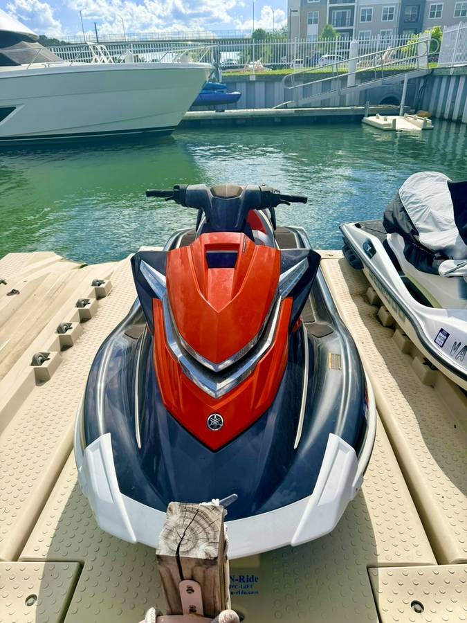 2017 Yamaha, εισαγωγή ΗΠΑ — φωτο 2 z 7