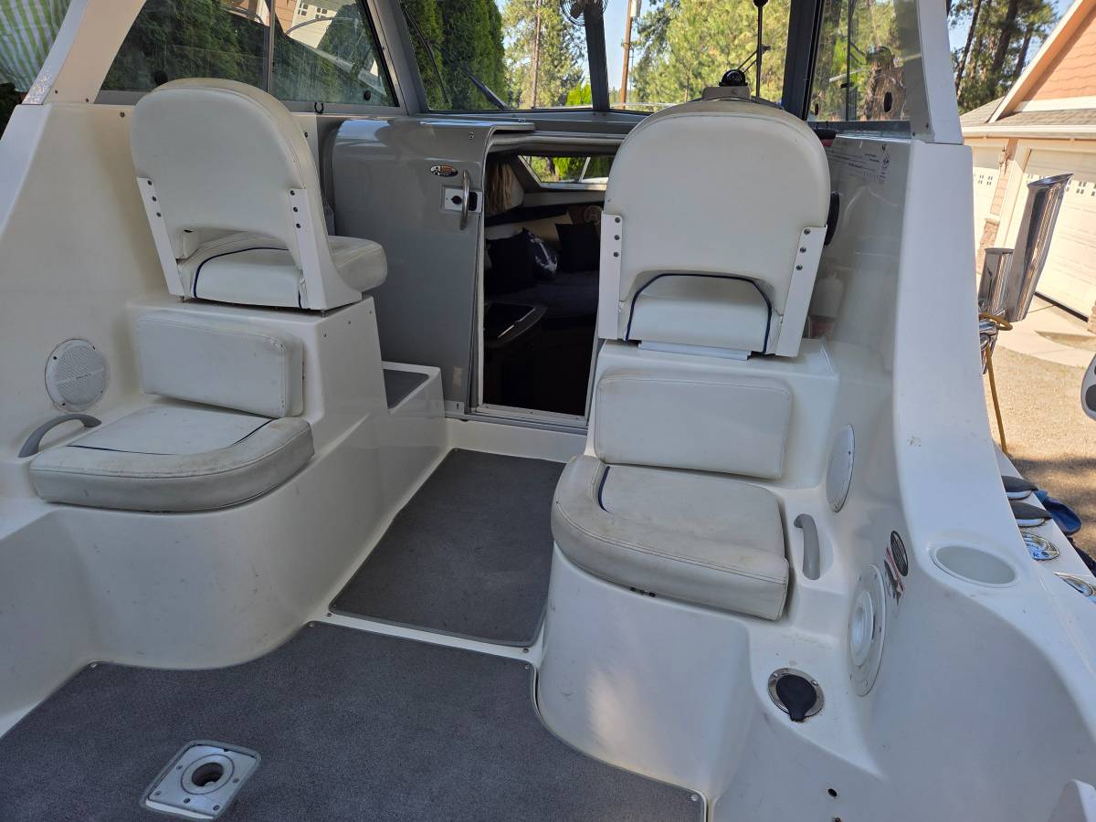 2007 Bayliner, εισαγωγή ΗΠΑ — φωτο 3 z 12
