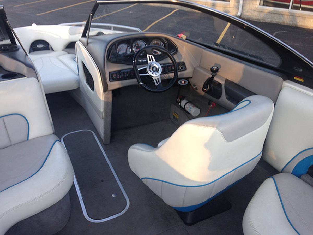 Malibu, εισαγωγή ΗΠΑ — φωτο 4 z 7