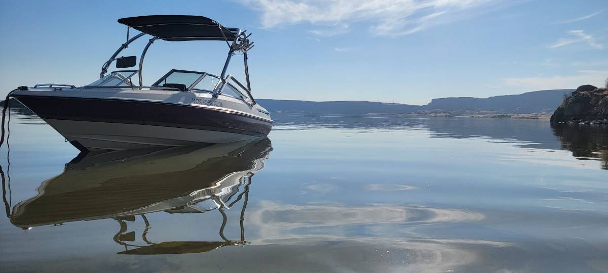 1992 Maxum 1900 SR2 – 4.3L MerCruiser, εισαγωγή ΗΠΑ — φωτο 1 | AMECAR 1992 Maxum 1900 SR2 – 4.3L MerCruiser, εισαγωγή ΗΠΑ — φωτο 1