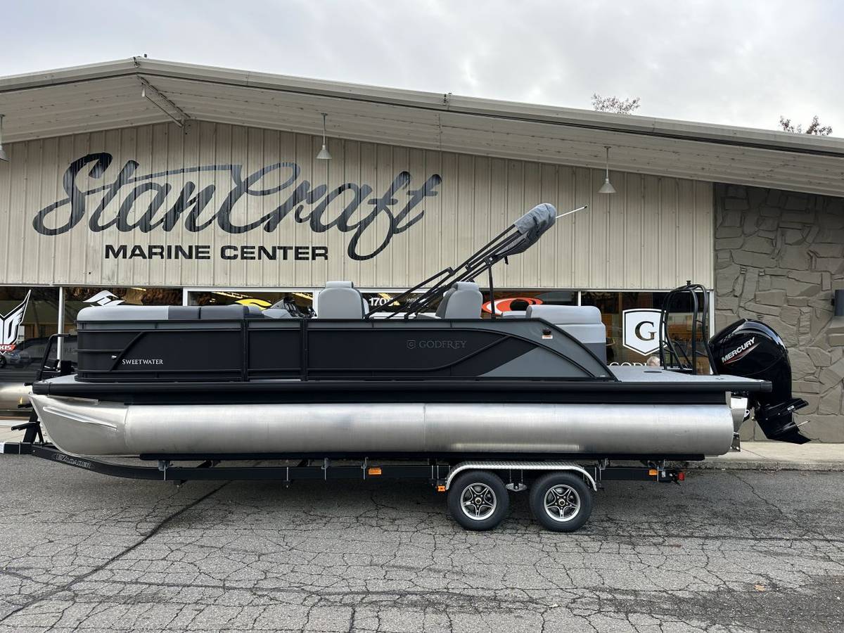 2026 Godfrey Pontoon Clearance Sale, εισαγωγή ΗΠΑ — φωτο 1