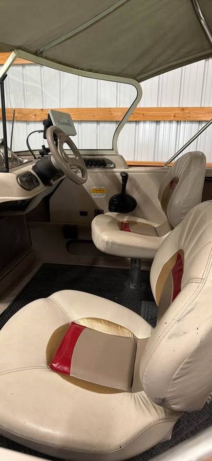 2001 Crestliner, εισαγωγή ΗΠΑ — φωτο 3 z 4