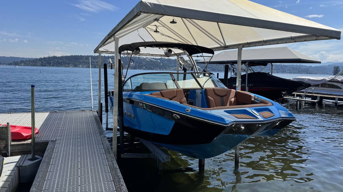 2022 MasterCraft, εισαγωγή ΗΠΑ — φωτο 4 z 9