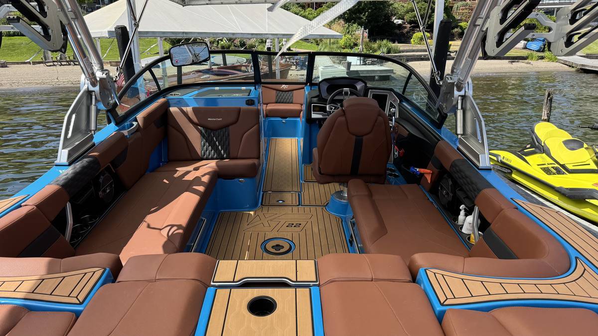 2022 MasterCraft, εισαγωγή ΗΠΑ — φωτο 8 z 9