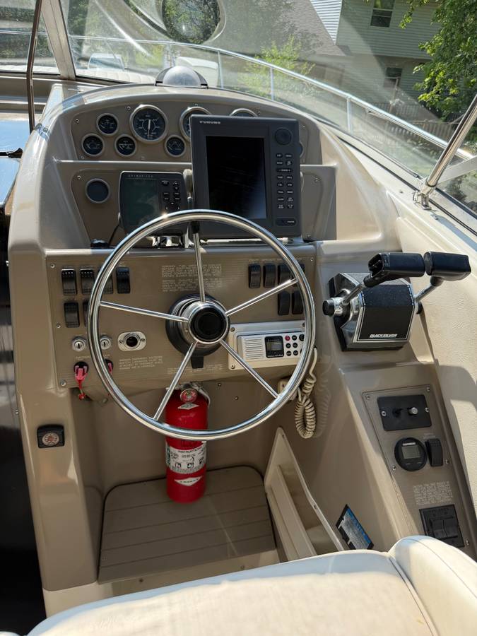 Bayliner, εισαγωγή ΗΠΑ — φωτο 9 z 12