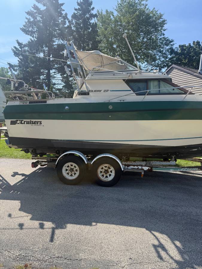 1983 Holiday Cruiser 24ft, εισαγωγή ΗΠΑ — φωτο 1