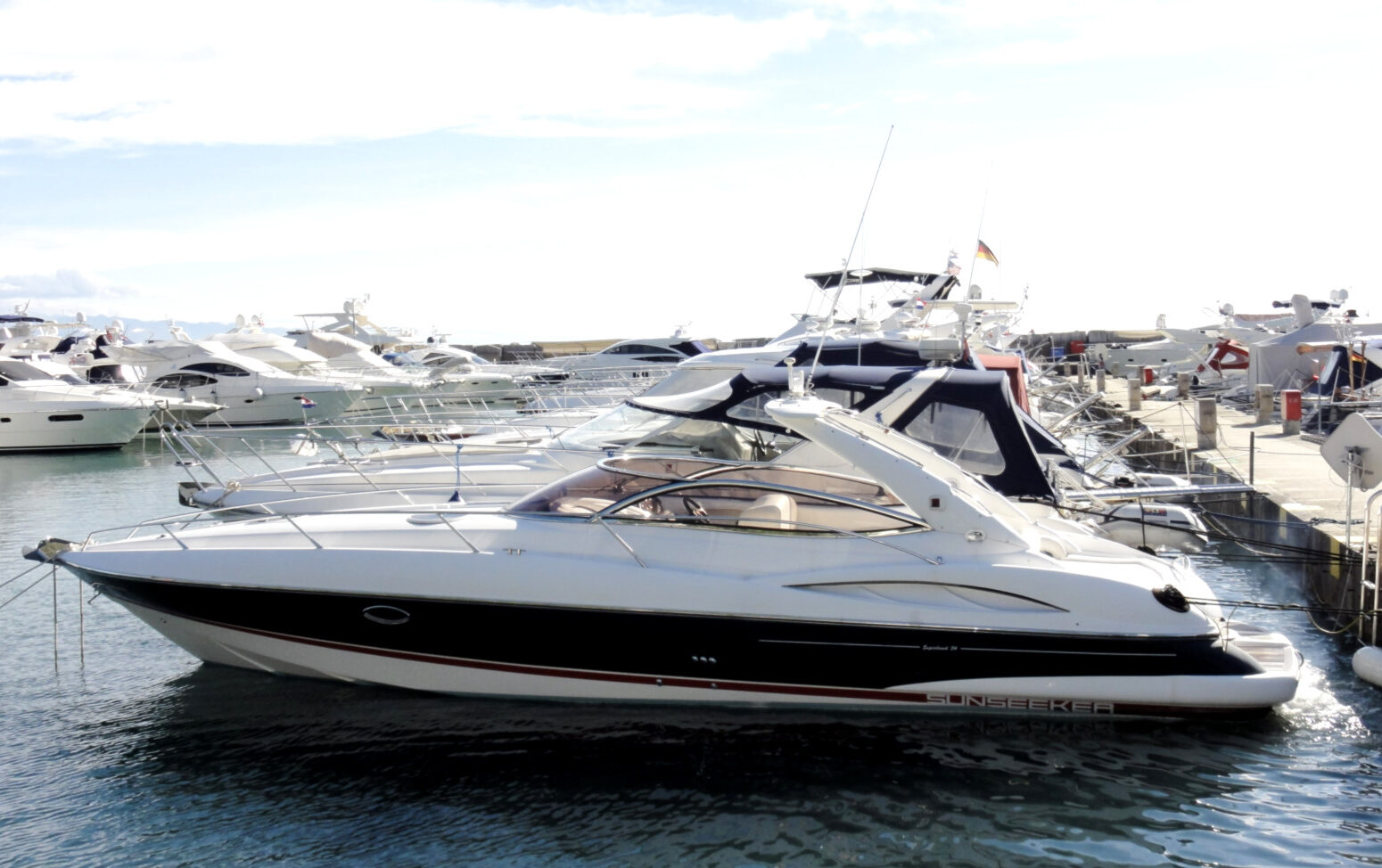 2003 Sunseeker, εισαγωγή Σε απόθεμα στην ΕΕ — φωτο 1