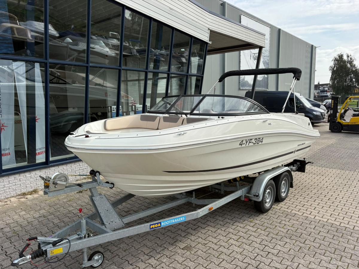 Bayliner, εισαγωγή Σε απόθεμα στην ΕΕ — φωτο 1