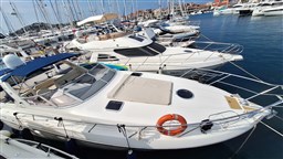 2005 Cranchi, εισαγωγή Σε απόθεμα στην ΕΕ — φωτο 1 | AMECAR 2005 Cranchi, εισαγωγή Σε απόθεμα στην ΕΕ — φωτο 1