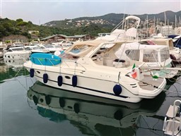 2004 Cranchi, εισαγωγή Σε απόθεμα στην ΕΕ — φωτο 1 | AMECAR 2004 Cranchi, εισαγωγή Σε απόθεμα στην ΕΕ — φωτο 1