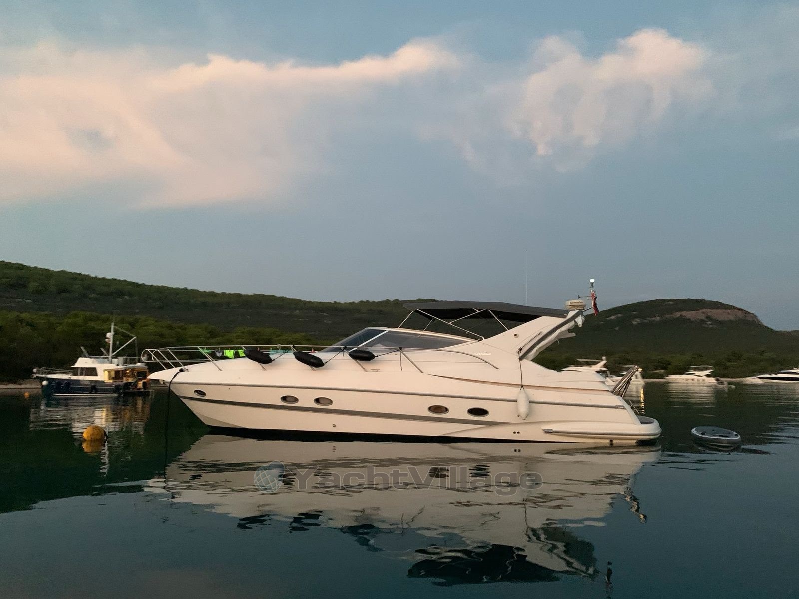 Sessa Marine Sessa 42 Oyster (2004) In vendita, εισαγωγή Σε απόθεμα στην ΕΕ — φωτο 1 | AMECAR Sessa Marine Sessa 42 Oyster (2004) In vendita, εισαγωγή Σε απόθεμα στην ΕΕ — φωτο 1