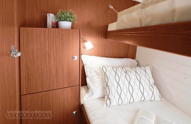Bavaria 51 Cruiser, εισαγωγή Σε απόθεμα στην ΕΕ — φωτο 7 z 8