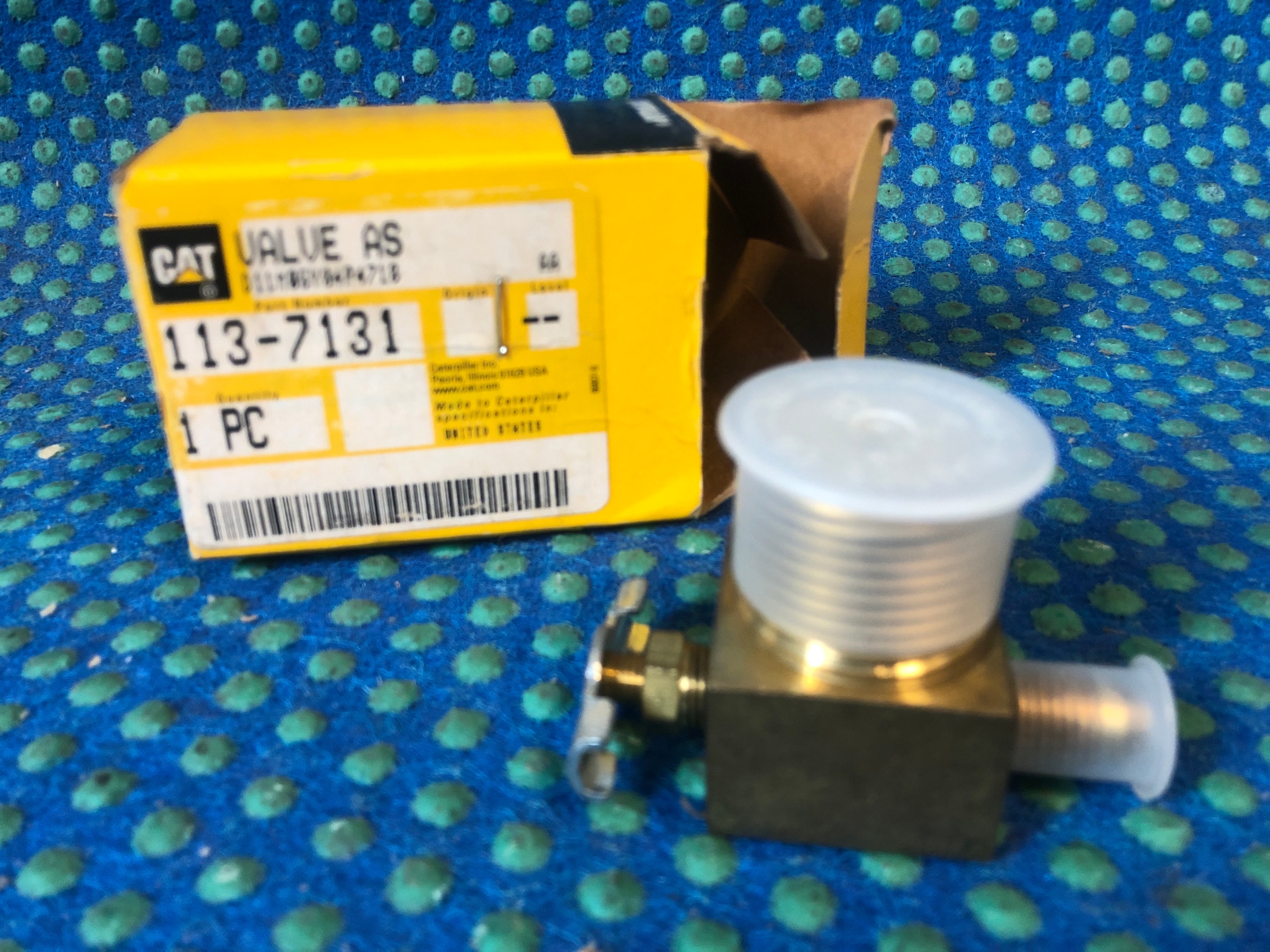 Ventil odpowietrzajacy o dlugosci 33,50 mm CAT 113-7131, Σε απόθεμα στην ΕΕ — φωτο 1