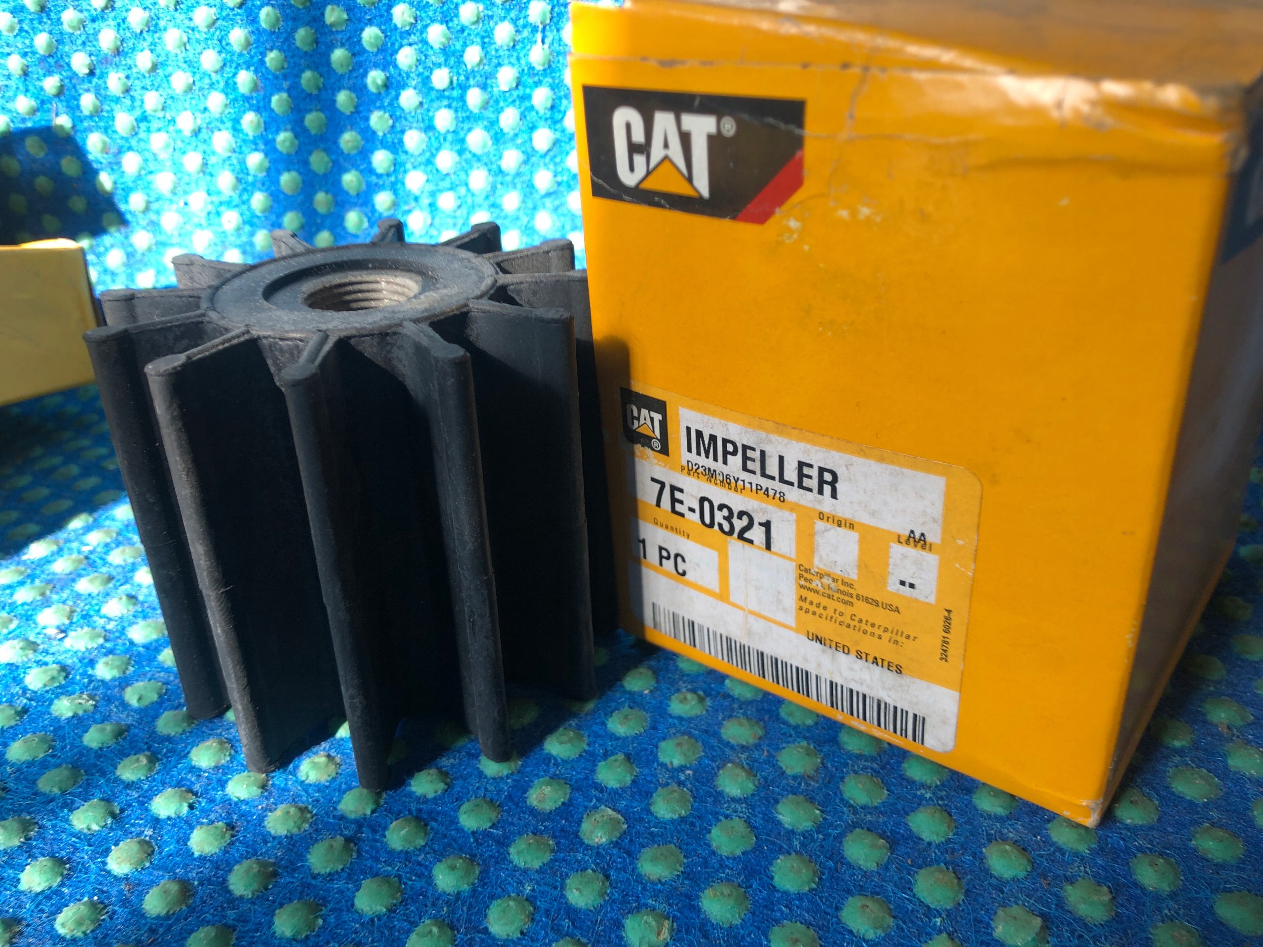 Wirnik pompy wodnej CAT 7E-0321, Σε απόθεμα στην ΕΕ — φωτο 1