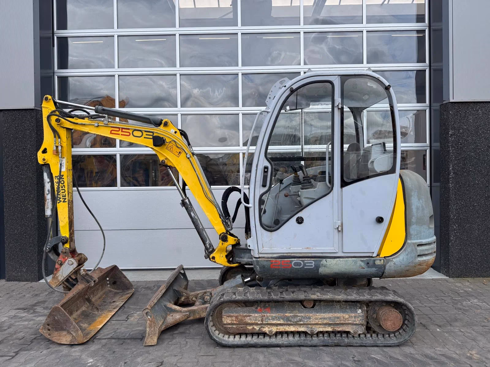 2012 Wacker Neuson 2503, 4.702 mth, εισαγωγή Σε απόθεμα στην ΕΕ — φωτο 1