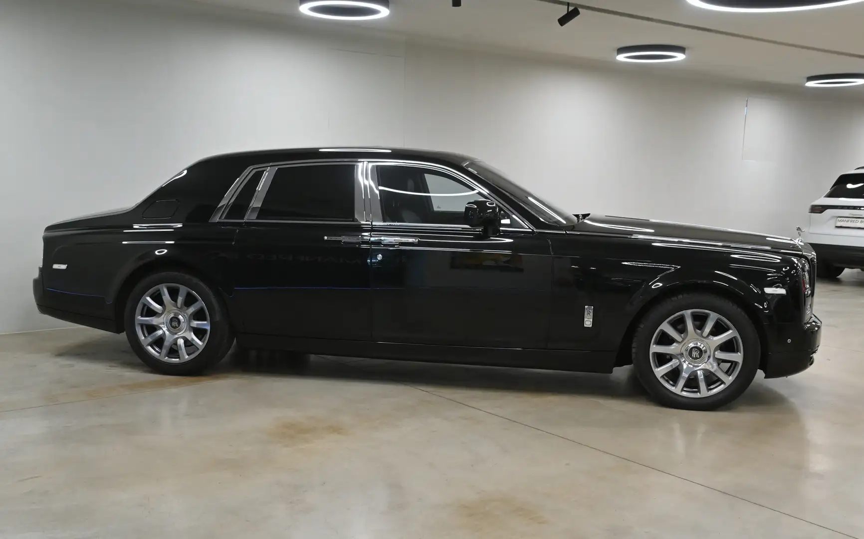 2015 Rolls-Royce Phantom, 83.867 km, Αυστρία — φωτο 10 z 12