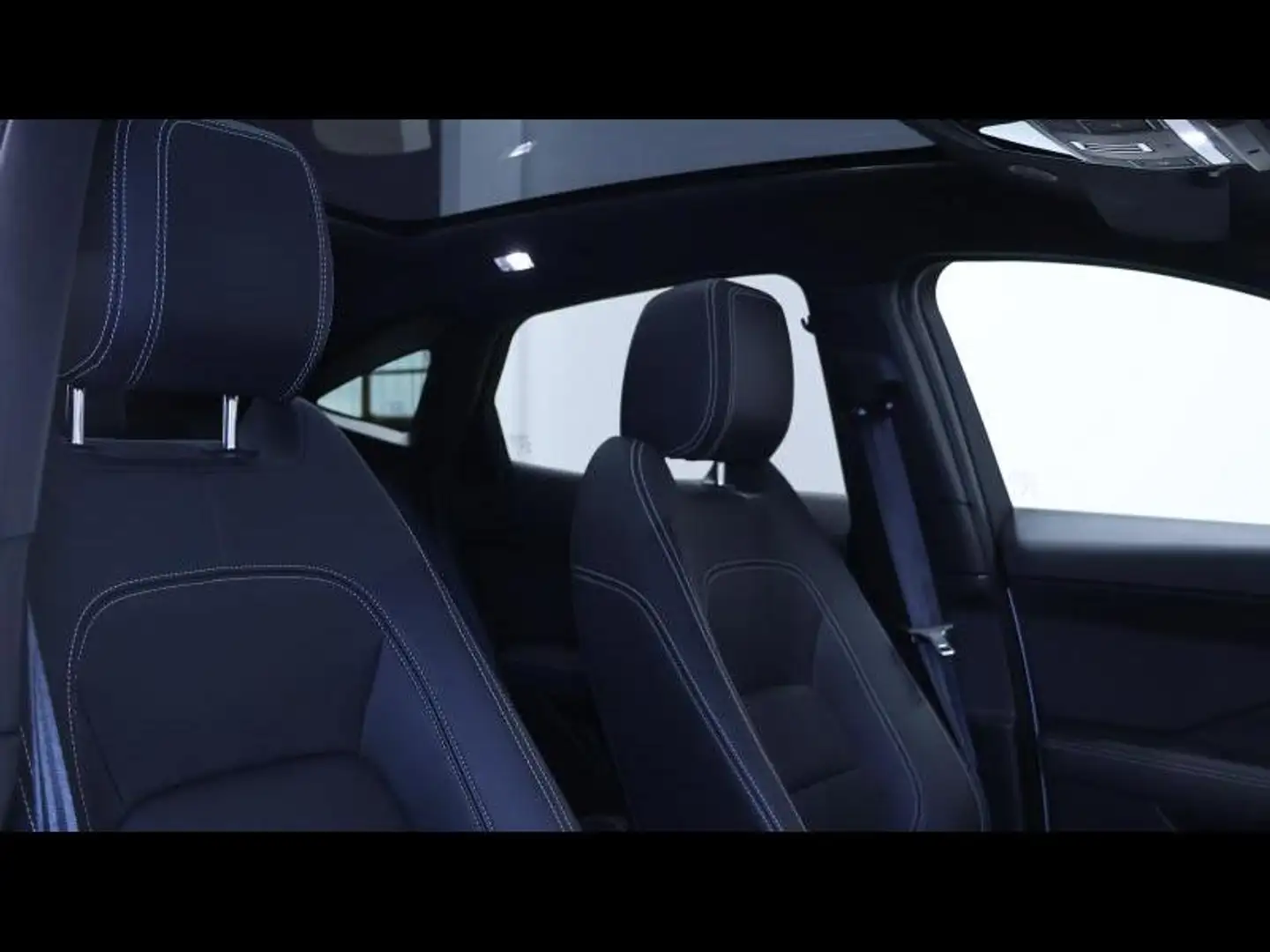 2024 Jaguar E-Pace, 24.657 km, Βέλγιο — φωτο 10 z 12