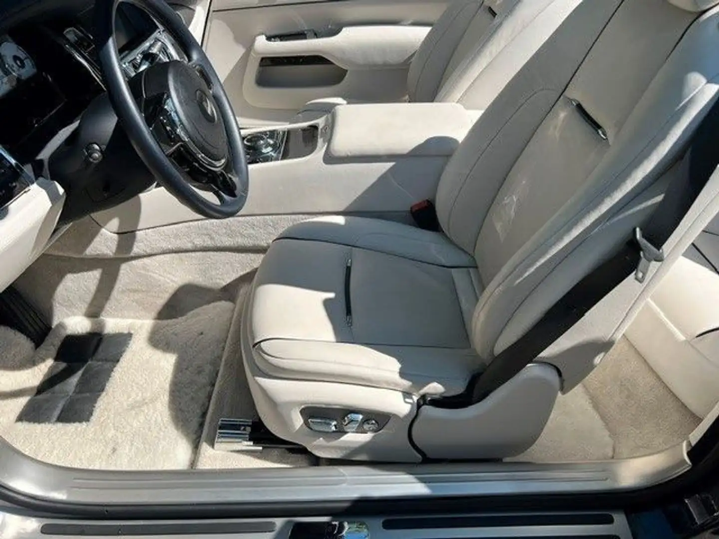 2016 Rolls-Royce Dawn, 5.500 km, Βέλγιο — φωτο 8 z 12