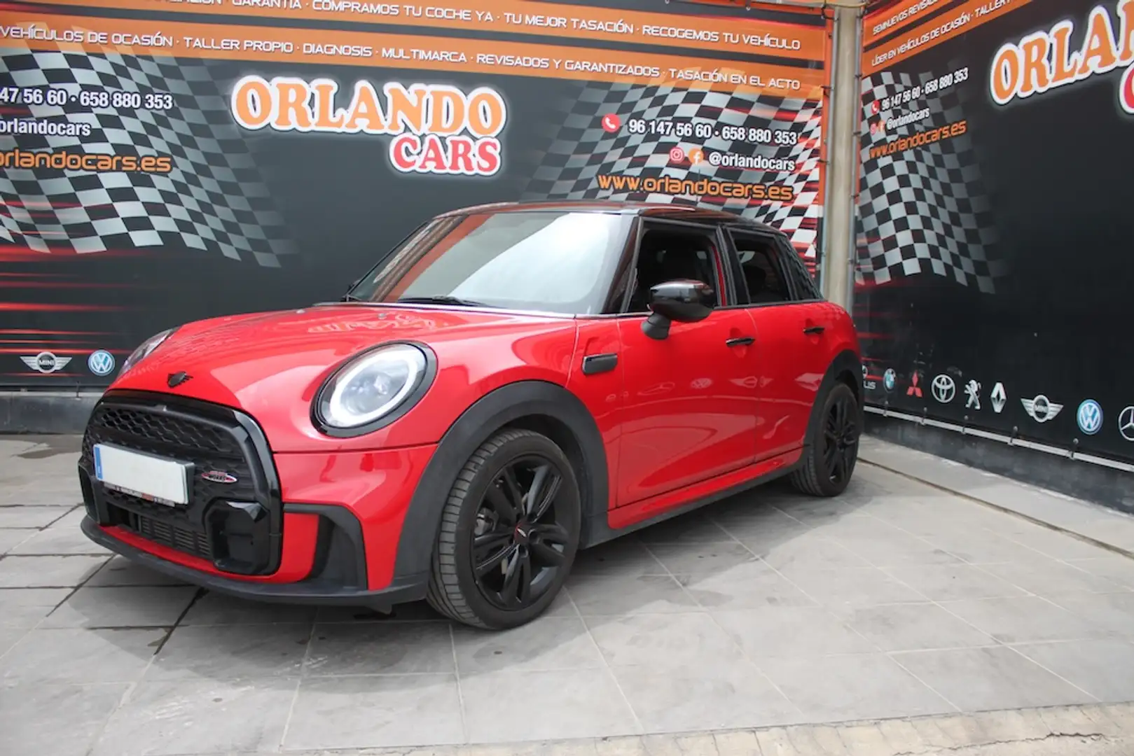 2023 MINI Cooper, 51.270 km, Španělsko — φωτο 1
