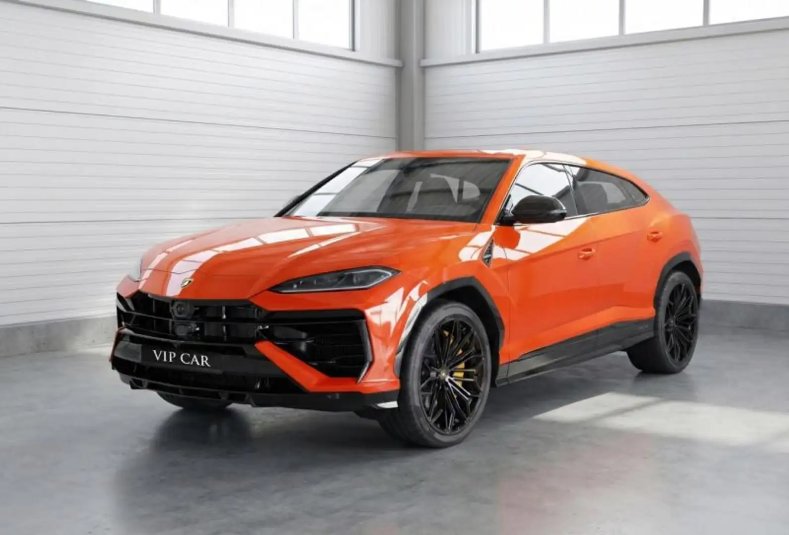 2025 Lamborghini Urus, 200 km, Ισπανία — φωτο 1