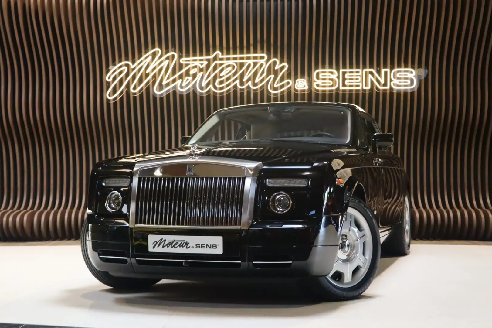 2009 Rolls-Royce Phantom Drophead, 31.100 km, Γαλλία — φωτο 1