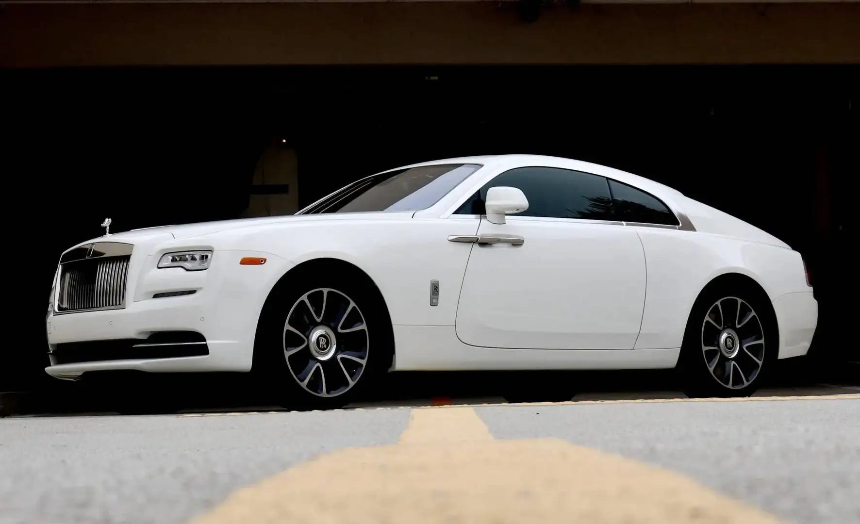 2019 Rolls-Royce Wraith, 4.200 km, Ιταλία — φωτο 5 z 12
