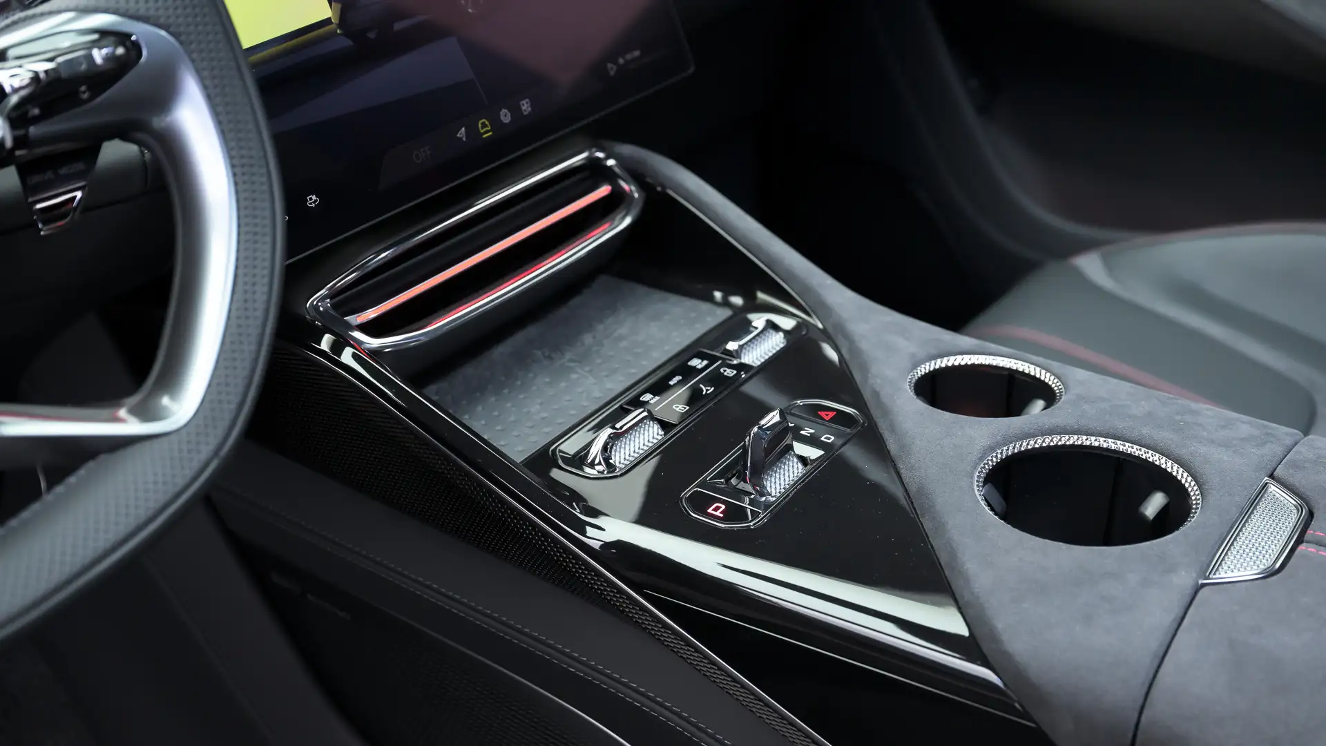 2025 Lotus Eletre, 110 km, Ιταλία — φωτο 11 z 12