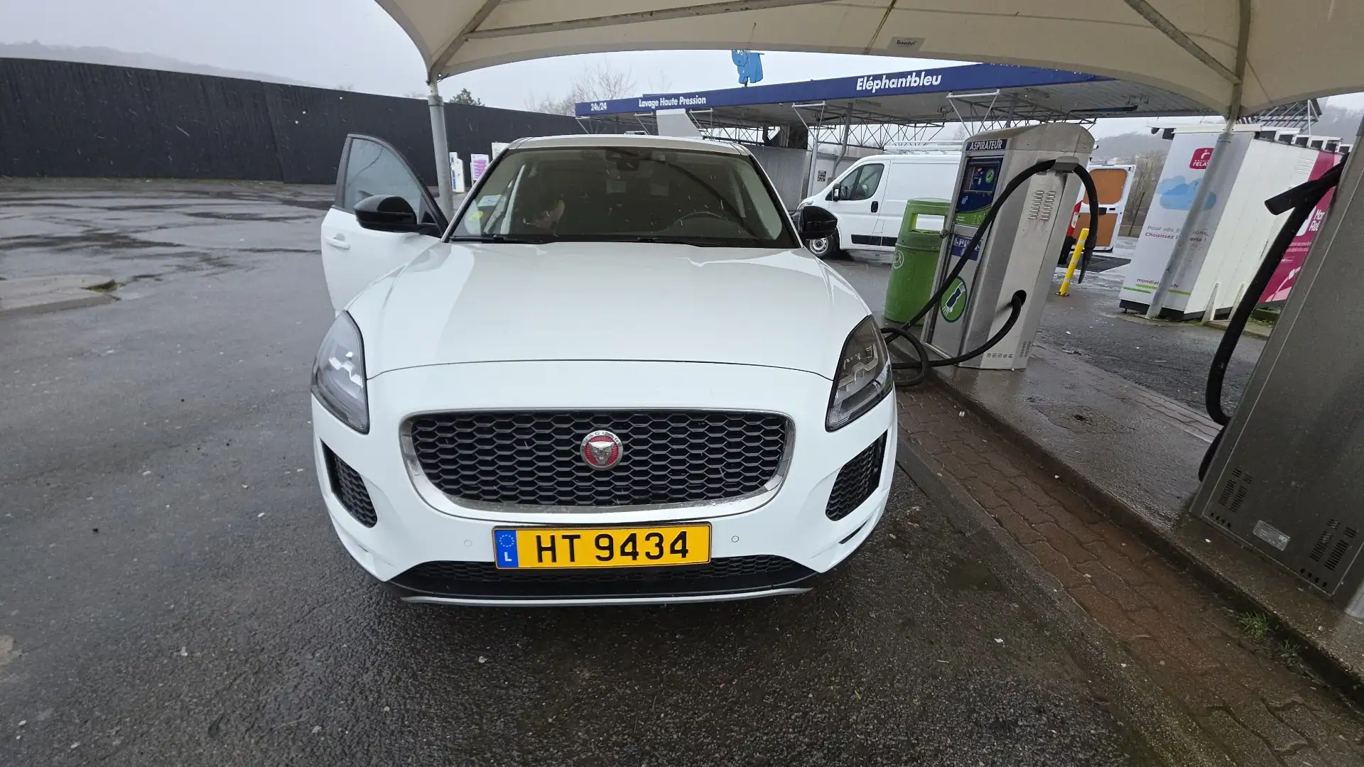2018 Jaguar E-Pace, 114.000 km, Λουξεμβούργο — φωτο 1