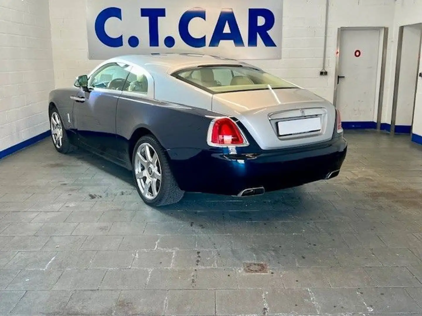 2014 Rolls-Royce Wraith, 108.500 km, Λουξεμβούργο — φωτο 3 z 12