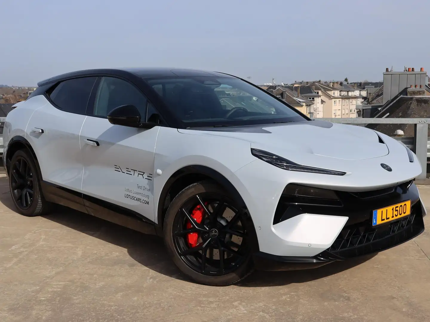 2026 Lotus Eletre, 13.510 km, Lucembursko — φωτο 1