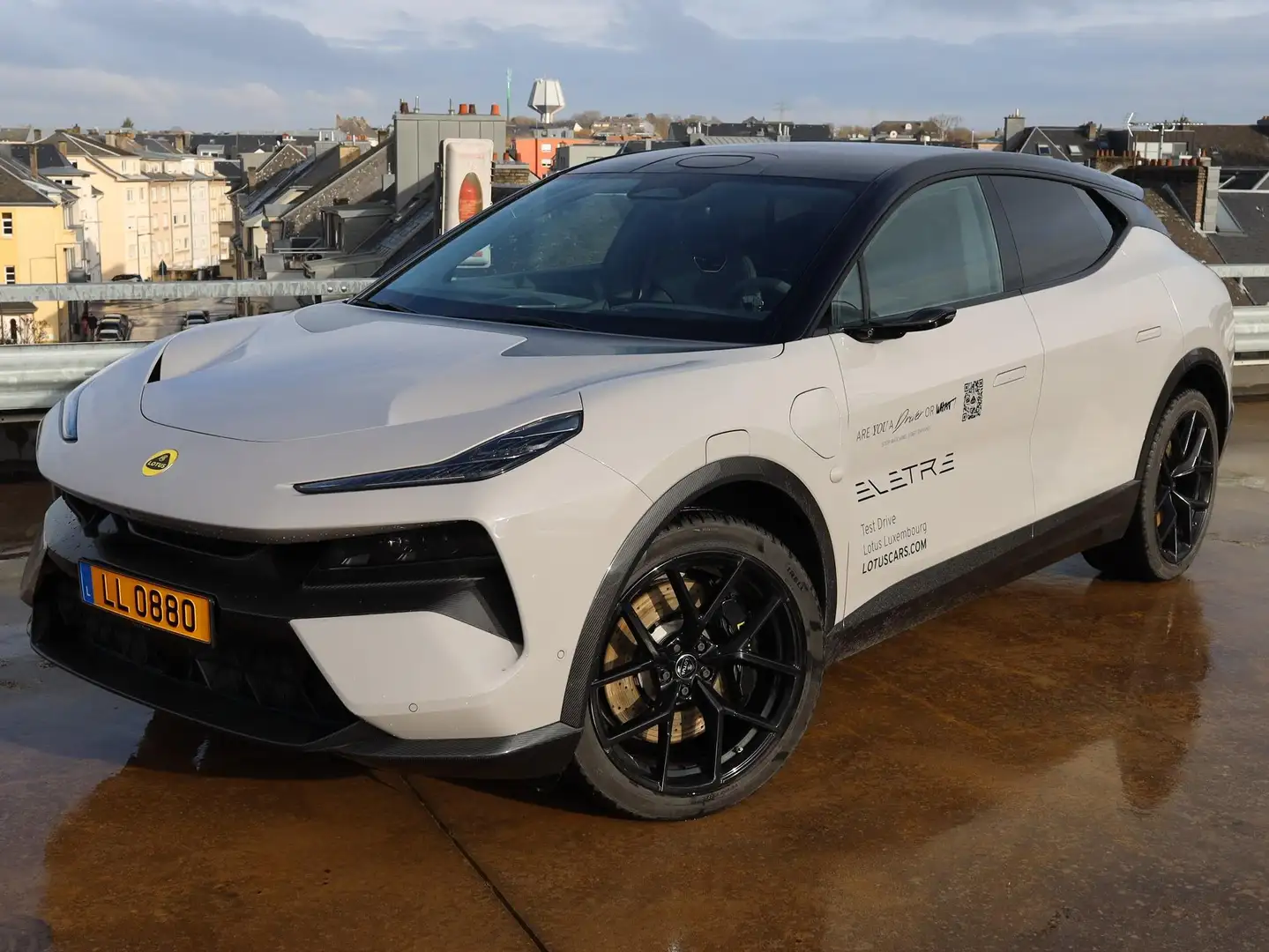 2025 Lotus Eletre, 15.000 km, Lucembursko — φωτο 1