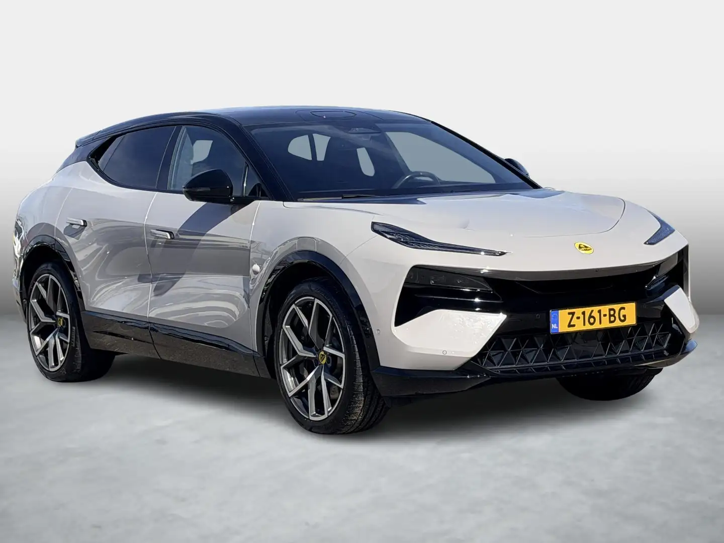 2024 Lotus Eletre, 38.151 km, Ολλανδία — φωτο 8 z 12