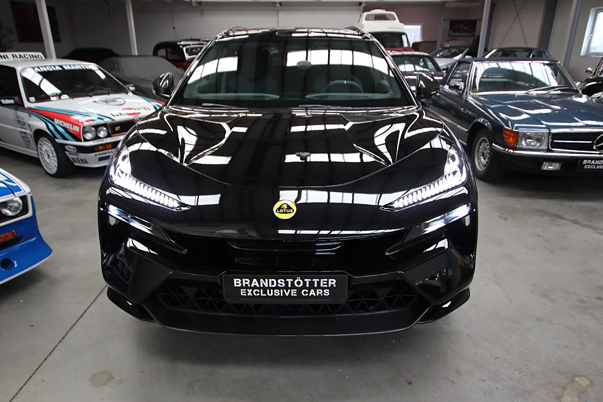2024 Lotus Eletre, 35.500 km, Rakousko — φωτο 1