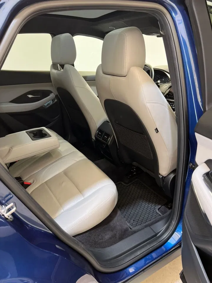 2021 Jaguar E-Pace, 45.045 km, Ρουμανία — φωτο 14 z 19