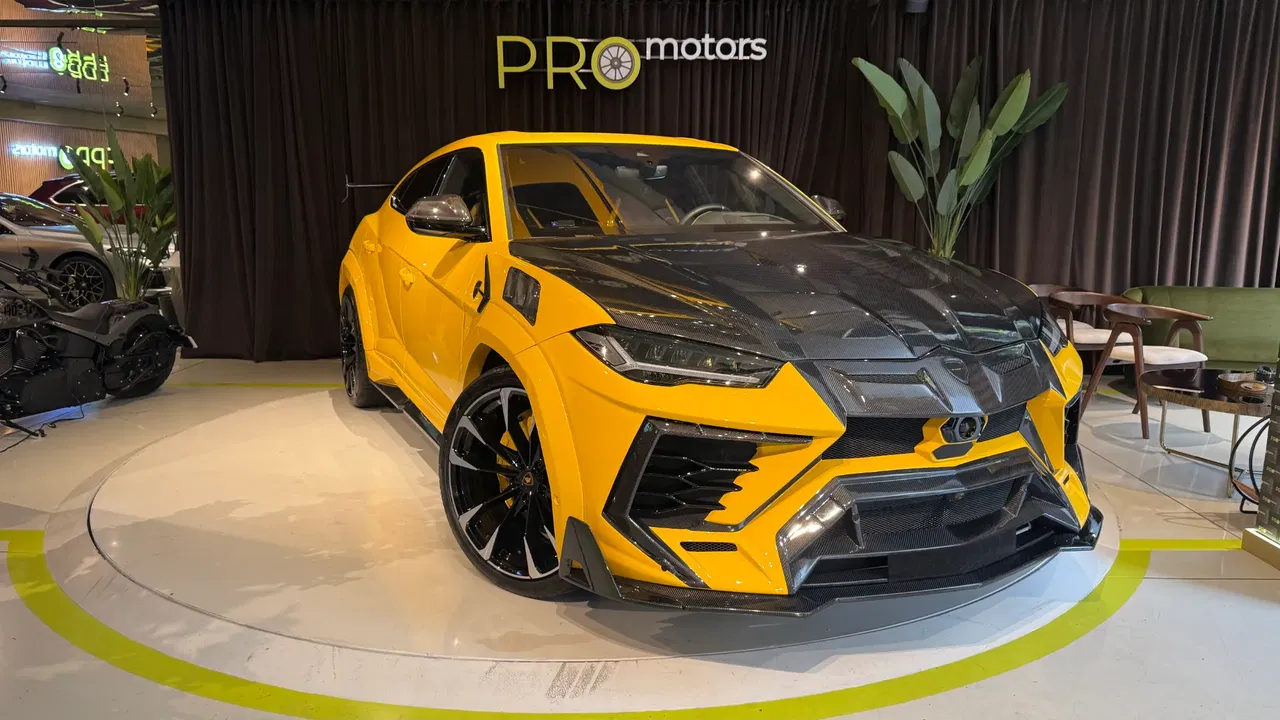 2024 Lamborghini URUS, 12.900 km, Ρουμανία — φωτο 1