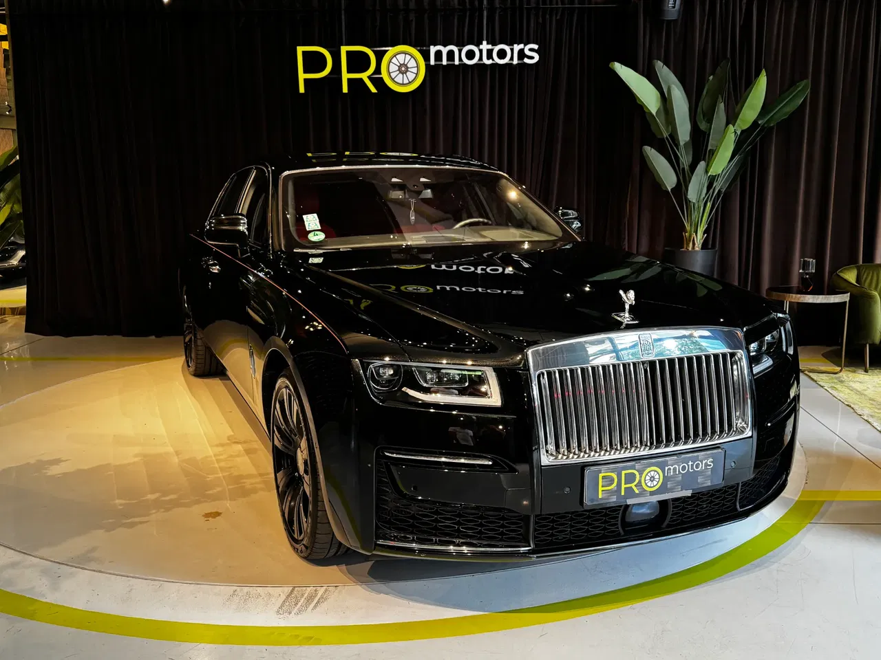 2021 Rolls-Royce Ghost, 36.000 km, Ρουμανία — φωτο 1