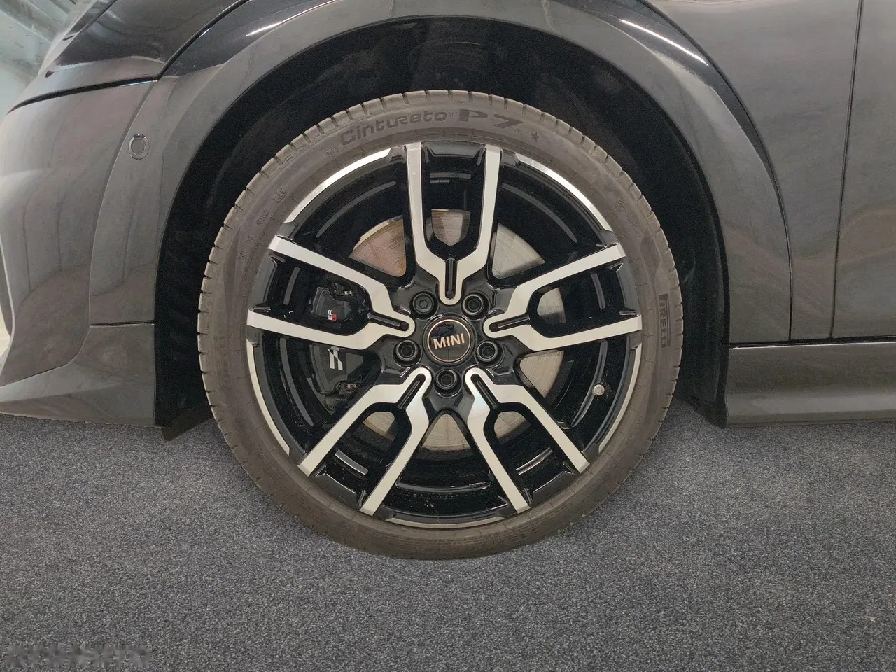 2025 MINI Cooper, 4.732 km, Πολωνία — φωτο 7 z 18