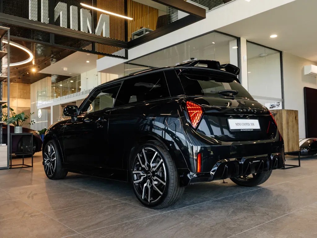 2025 MINI Cooper, 7 km, Πολωνία — φωτο 2 z 15