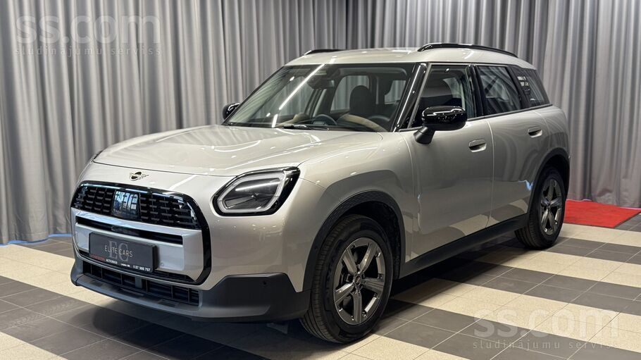 2024 MINI Countryman, Λετονία — φωτο 1