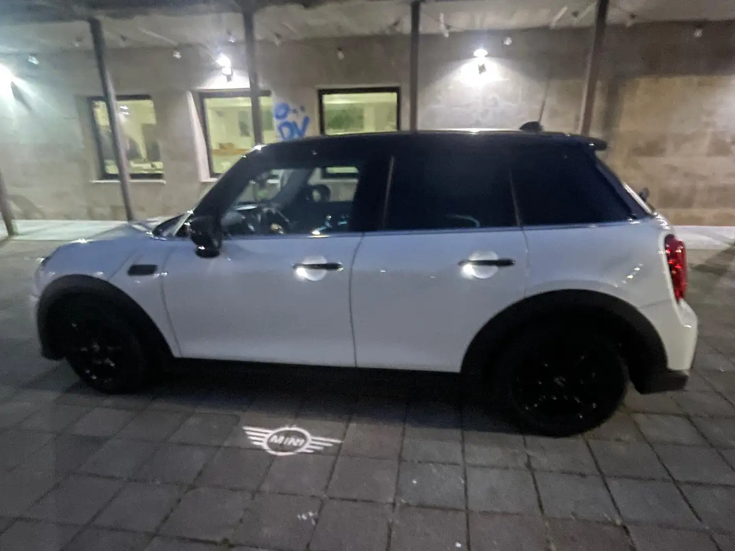2024 MINI Cooper, 28.000 km, Španělsko — φωτο 1