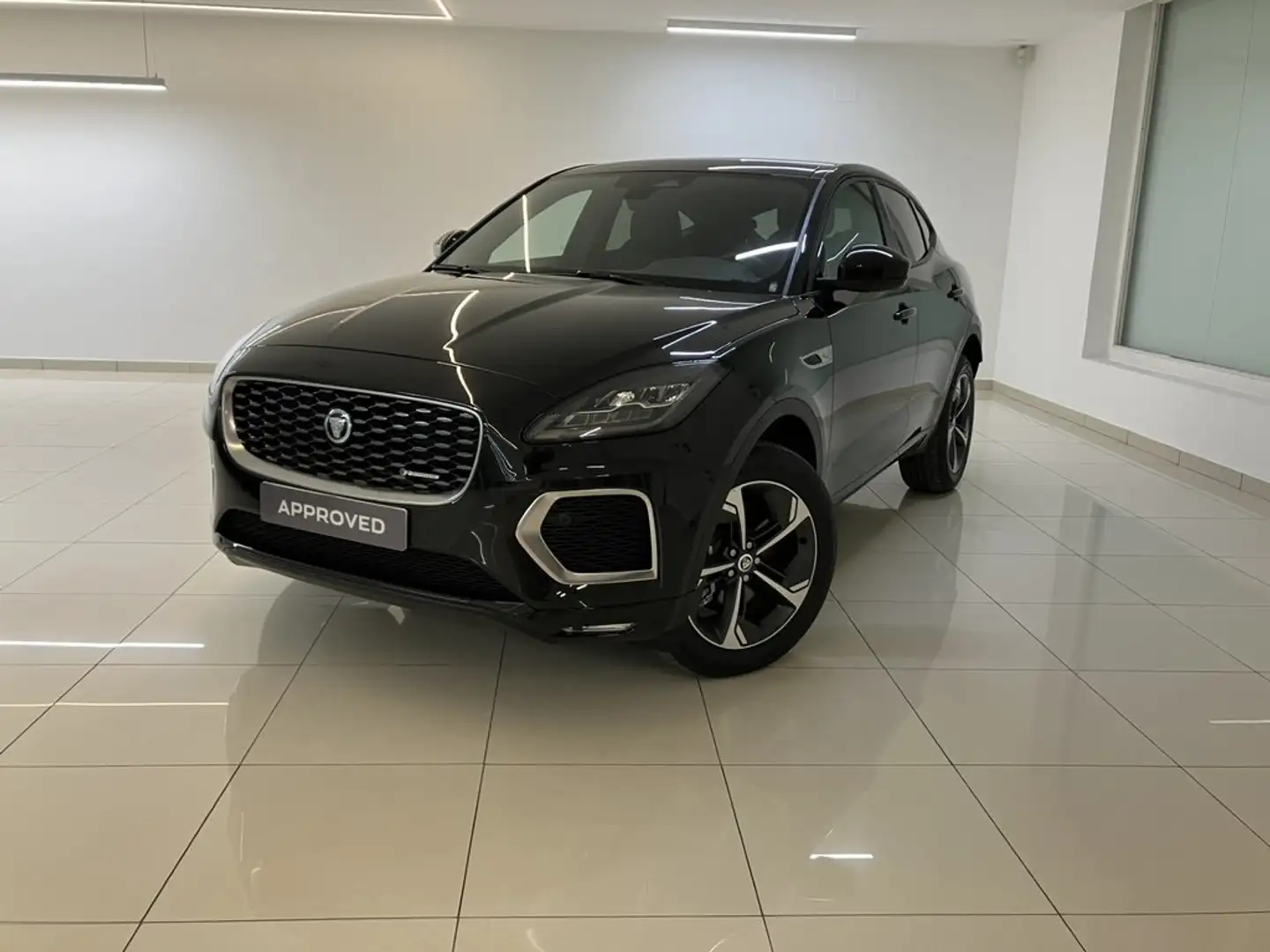 2024 Jaguar E-Pace, 27.015 km, Ισπανία — φωτο 1