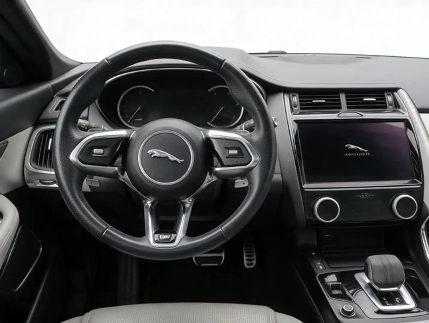 2023 Jaguar E-Pace, 54.875 km, Ισπανία — φωτο 6 z 9